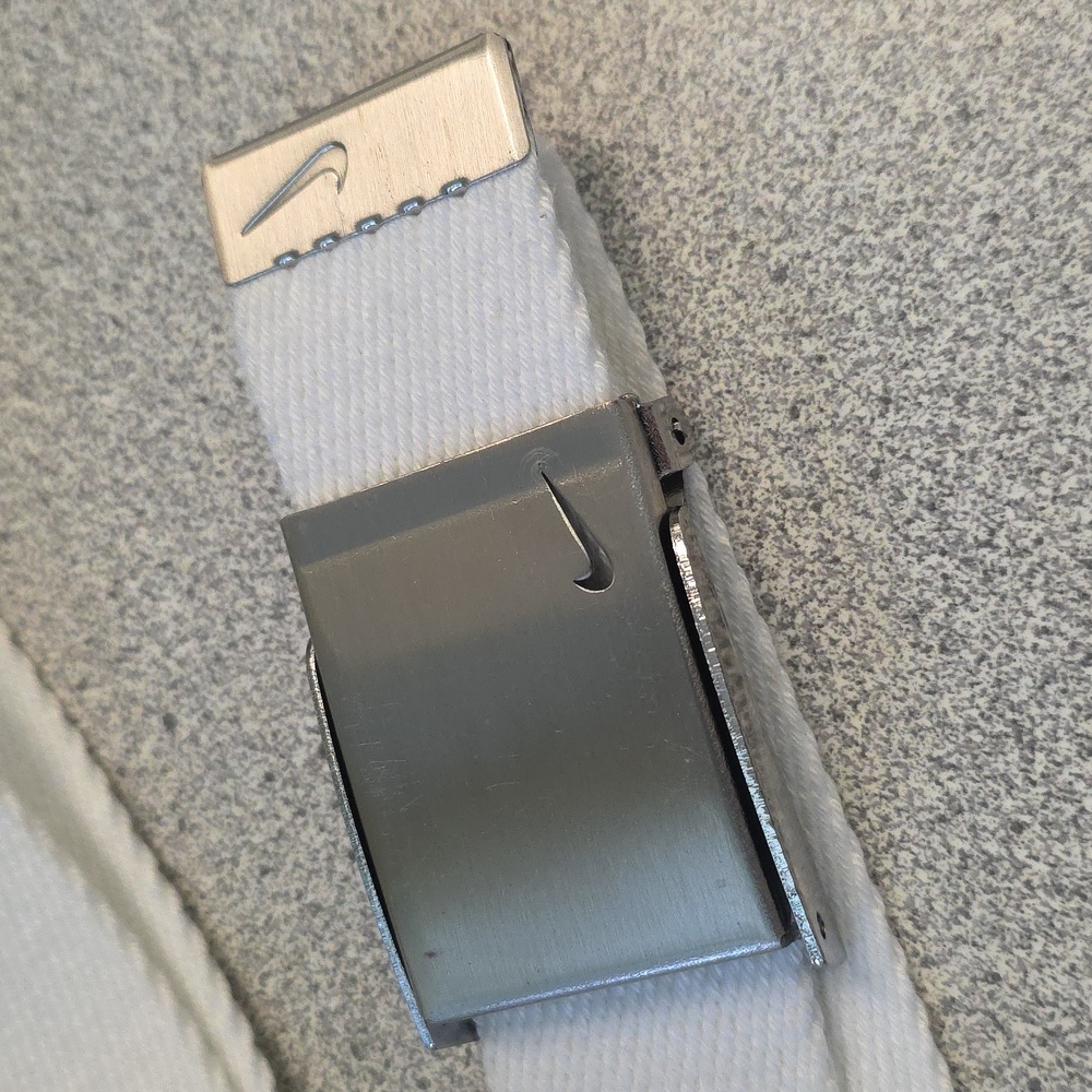 NIKE Golf Belt - White Adjustable Web Belt 38 inches - Picture 2 of 6